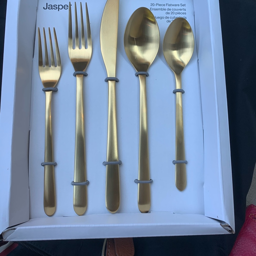 New - crate barrel  Jasper Gold 20-Piece … - Picture 2 of 5